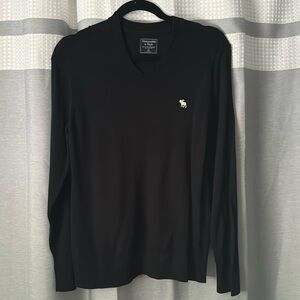 Men’s XS A&F lightweight VNeck Sweater